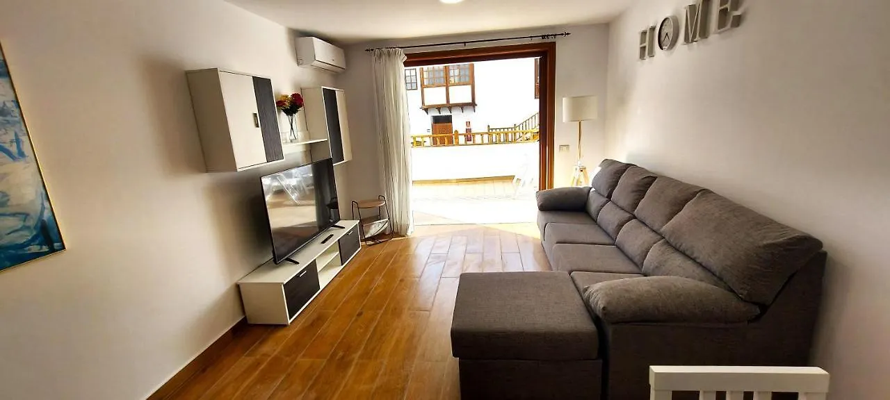 Los Gigantes New Apartment, 2 Bedrooms アカンティラド・デ・ロス・ヒガンテス 別荘